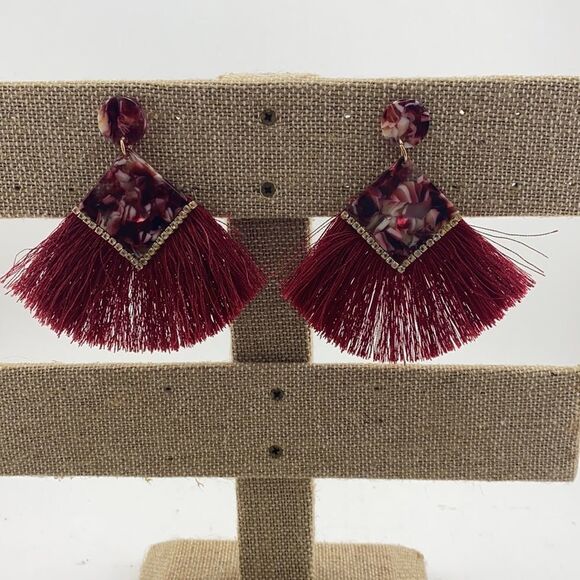 Geometric Fashion Earrings - Picture 5 of 6